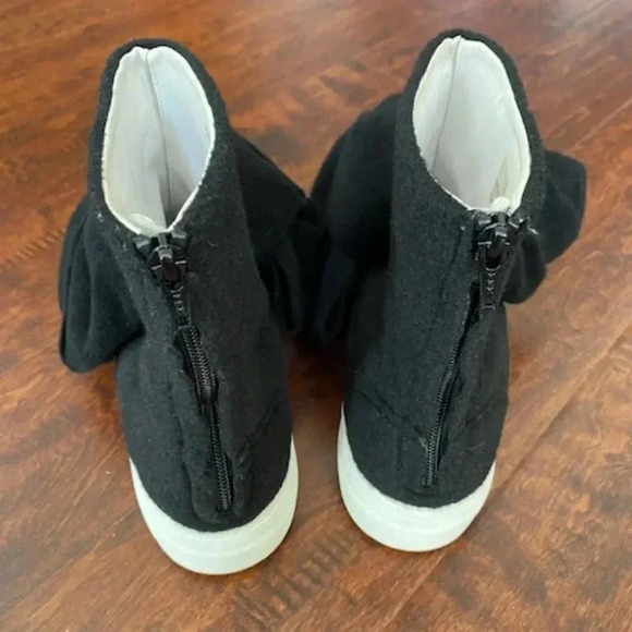 Joshua Sanders Felt Bow ankle boots Size 8.5 (EU39) - Picture 7 of 16